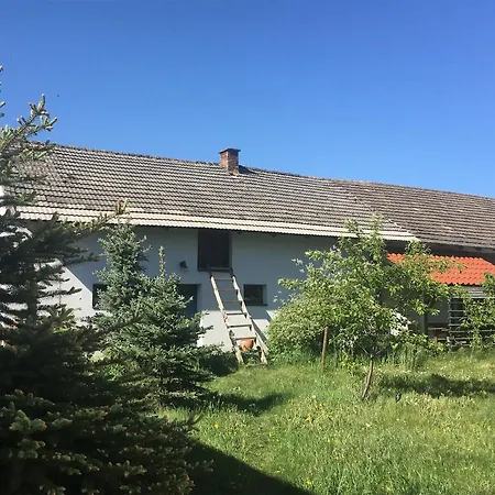 Morgi Na Lebkach Farm stay *