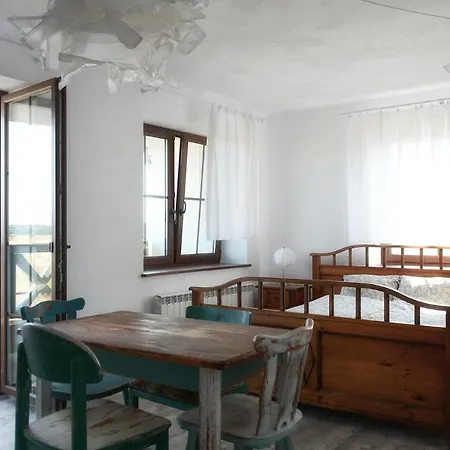 Morgi Na Lebkach Farm stay Lebki