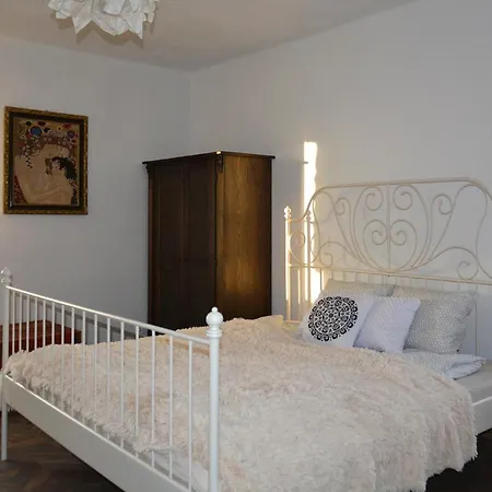Morgi Na Lebkach Farm stay *